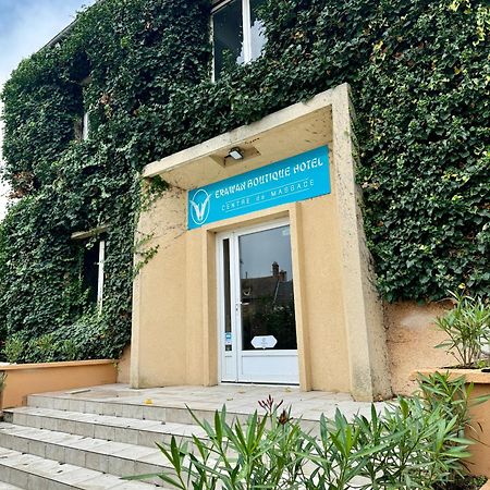 Erawan Boutique Hotel Evreux Bagian luar foto
